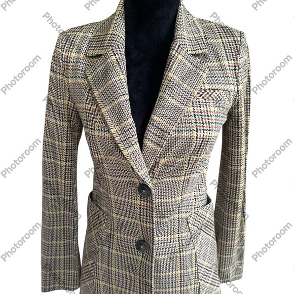 CAbi Jackets & Blazers - Cabi NWOT Size 0 Plaid Lined Two-Button Stretchy Blazer